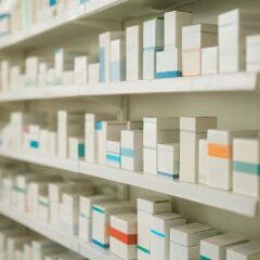 Qual o tipo de medicamento? Como identificar pela caixa e bula